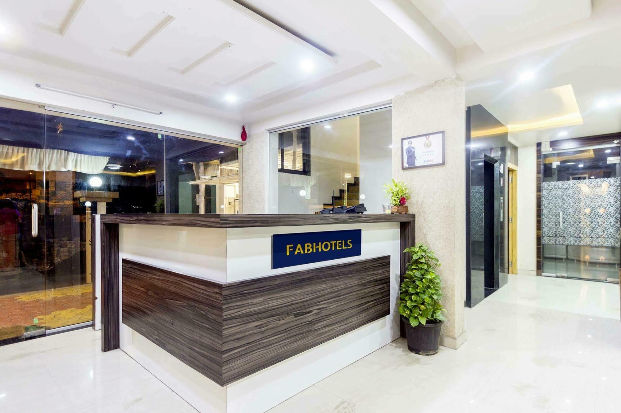 Fabhotel Imperio - Nr Baner Hill Пуна Экстерьер фото