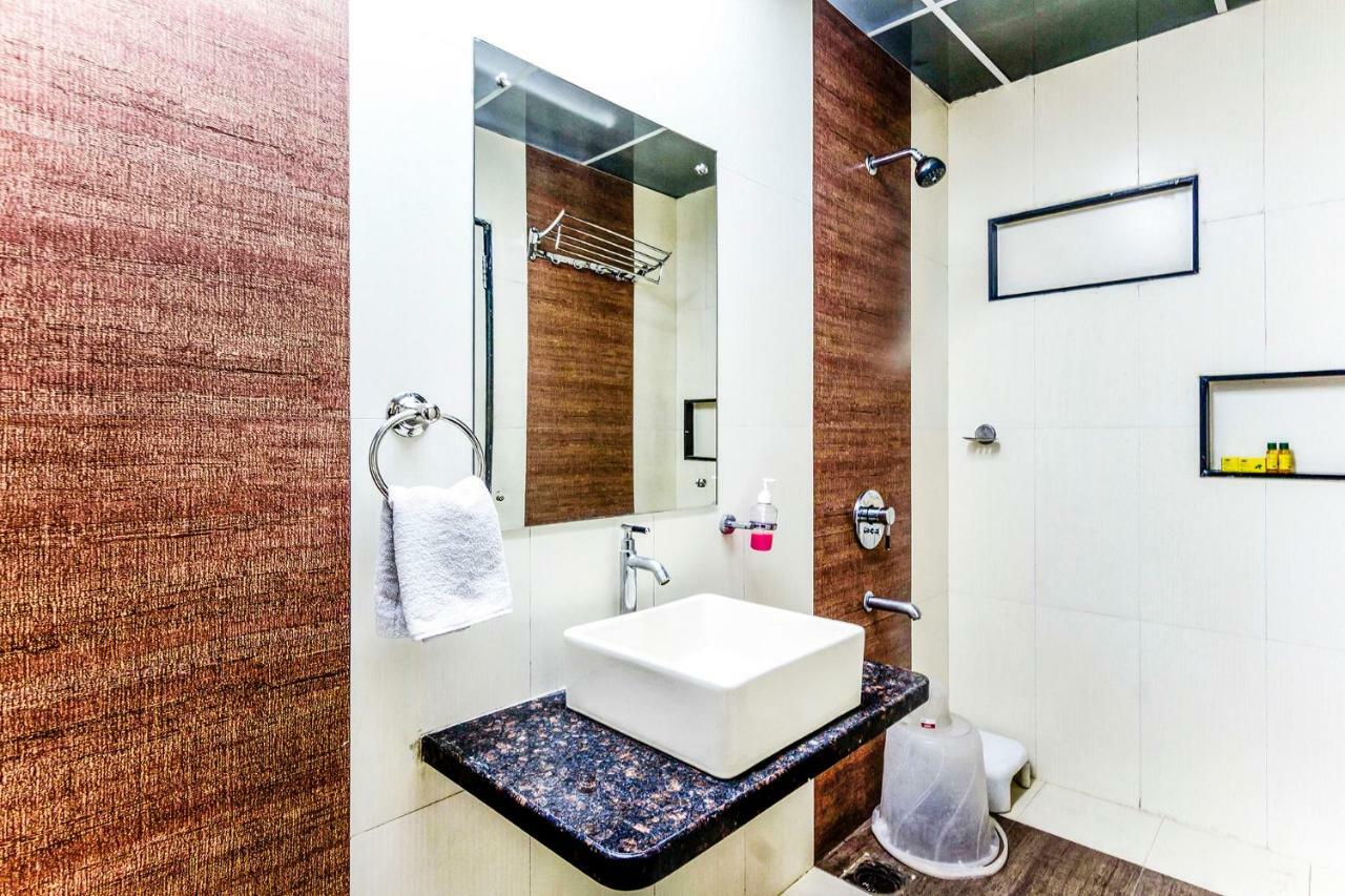 Fabhotel Imperio - Nr Baner Hill Пуна Экстерьер фото